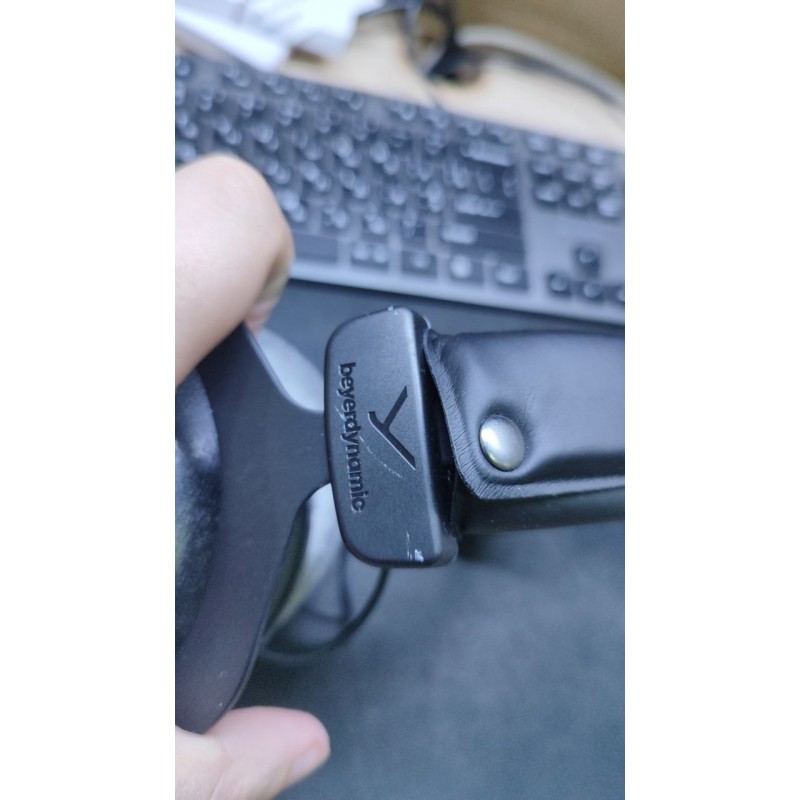 Навушники Beyerdynamic DT 770 PRO 80 Ohm Уцінка