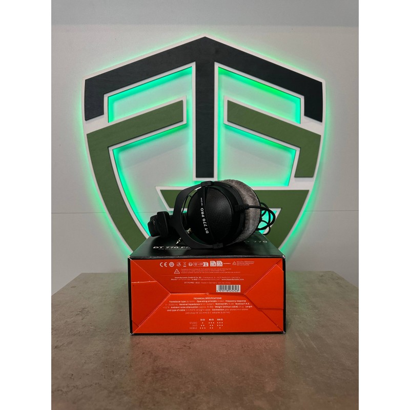 Навушники Beyerdynamic DT 770 PRO 80 Ohm Уцінка