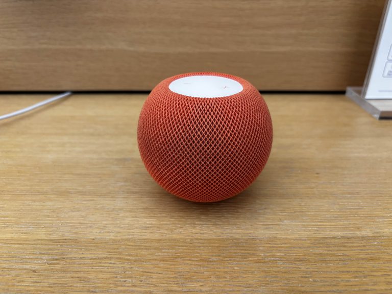 Розумна колонка Apple HomePod mini, ілюстративне фото попередньої моделі