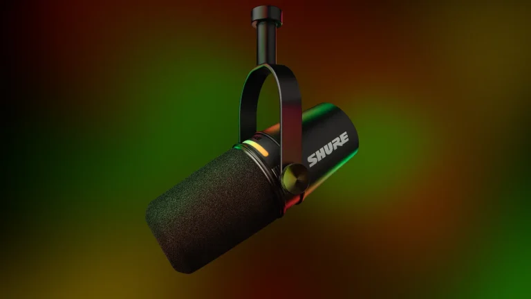Shure MV7+ у пресматеріалі Shure